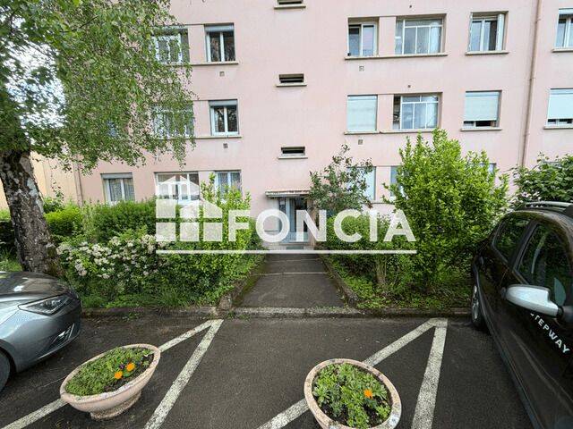 Appartement 3 pièces 70 m² · à Besançon · 70 m² · 825 €