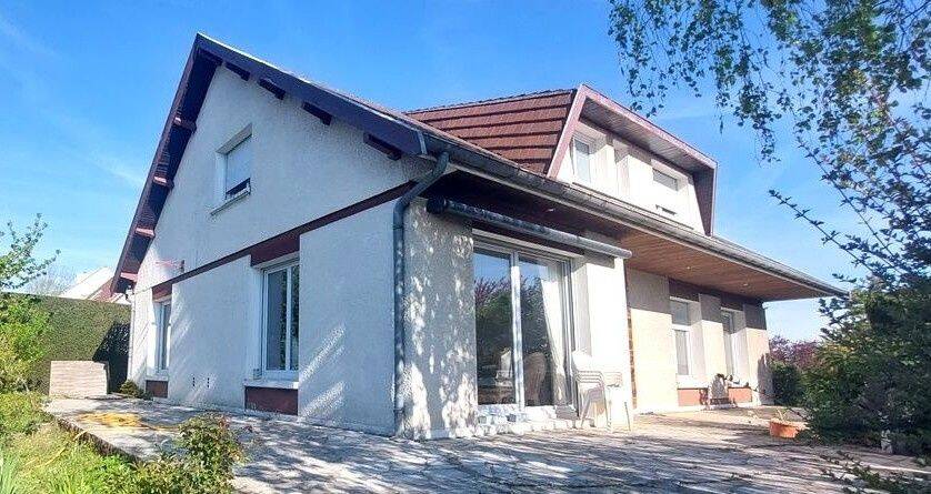 Maison 9 pièces 198 m² · à Talant · 198 m² · 485 000 €