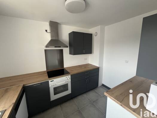 Appartement à vendre 247 200 € 3 pièces 2 chambres 58 m² Étage 2/4 Centre Ville Nord Est Ploemeur 56270