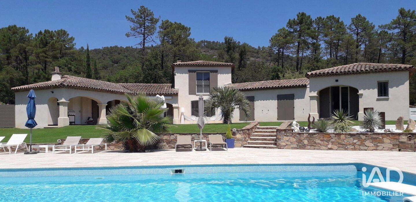 Maison 8 pièces 187 m² · à Le Muy · 187 m² · 1 750 000 €