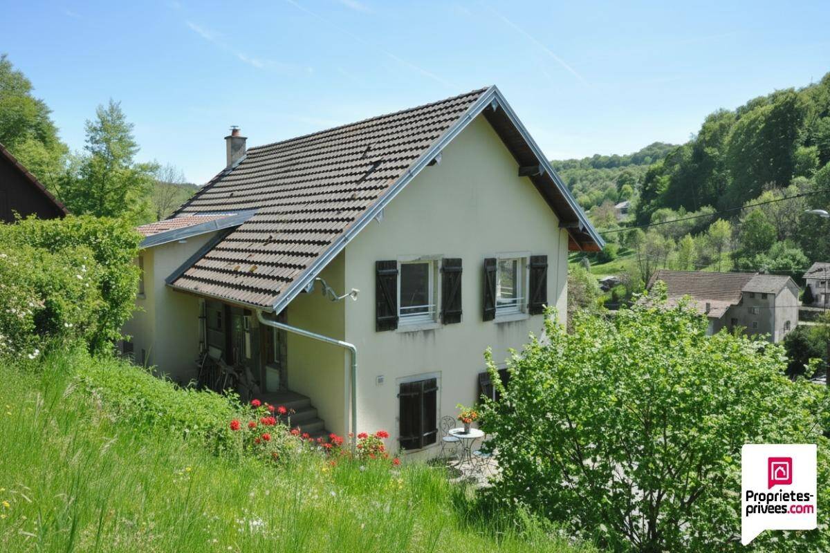 Maison 7 pièces 141 m² · à Dannemarie · 140,6 m² · 130 000 €