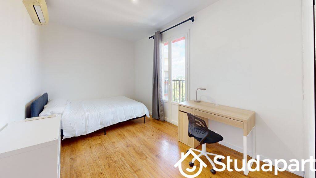 1 pièce 74 m² · à Talence · 74 m² · 540 €/mois