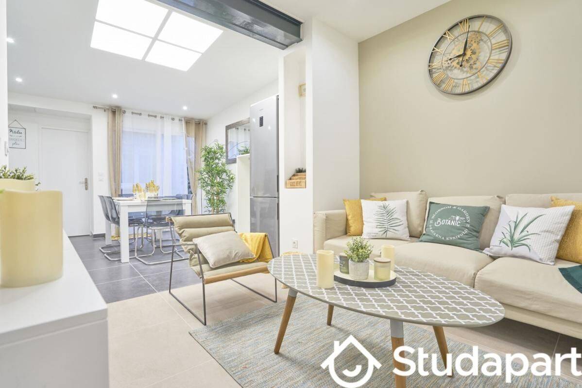 1 pièce 13 m² · à Lille · 13 m² · 470 €/mois