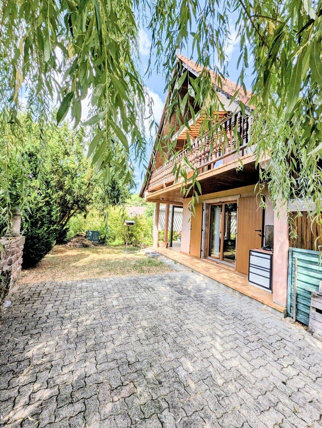 Maison 6 pièces 168 m² · à Albé · 168 m² · 369 000 €