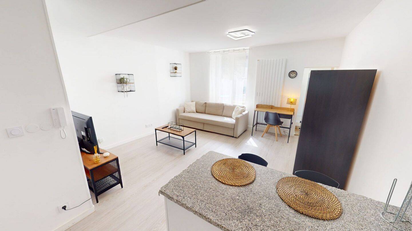 Appartement 1 pièce 28 m² · à Orléans · 28,4 m² · 590 €/mois