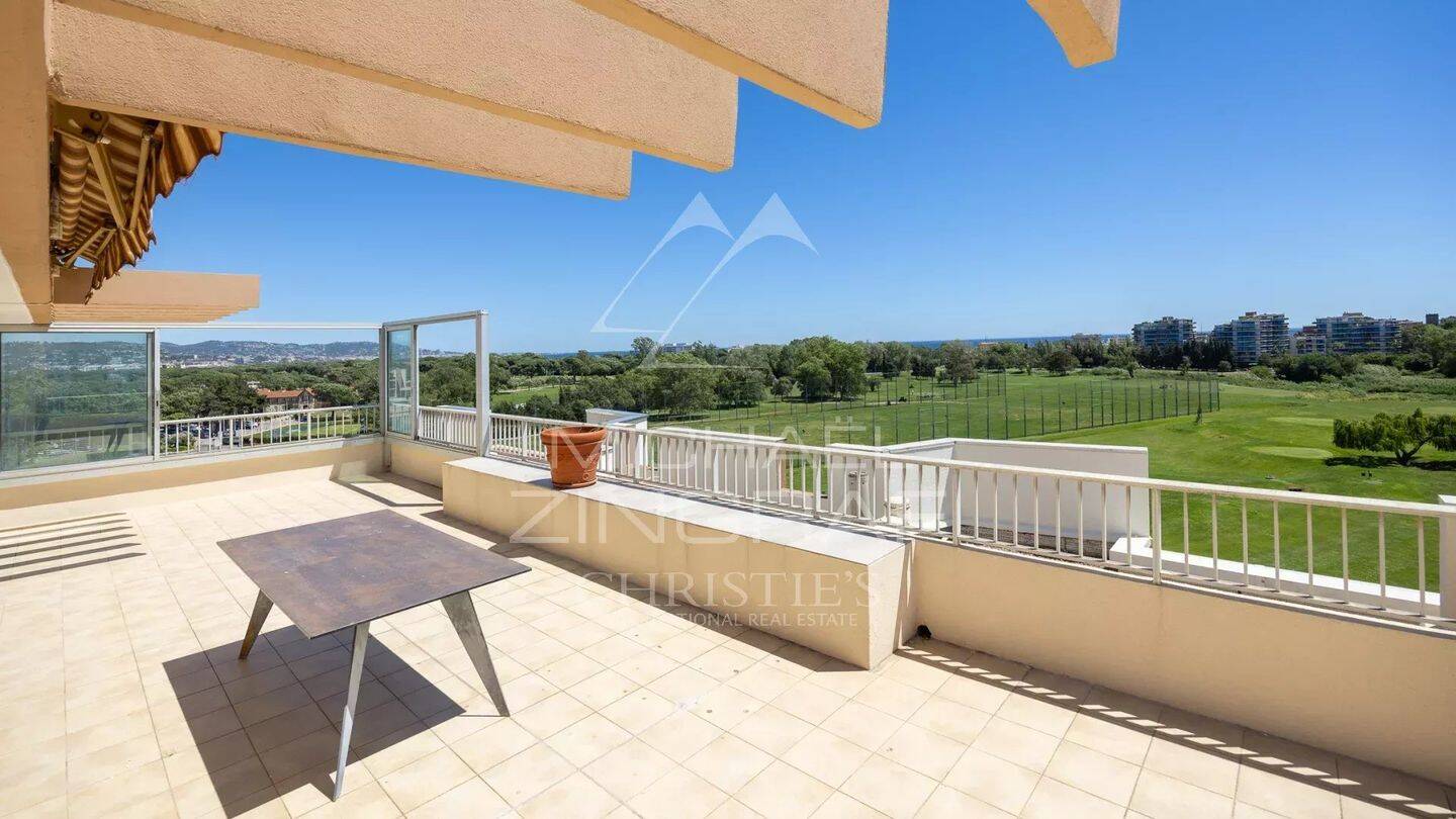 Appartement 4 pièces 98 m² · à Mandelieu-la-Napoule · 98 m² · 760 000 €