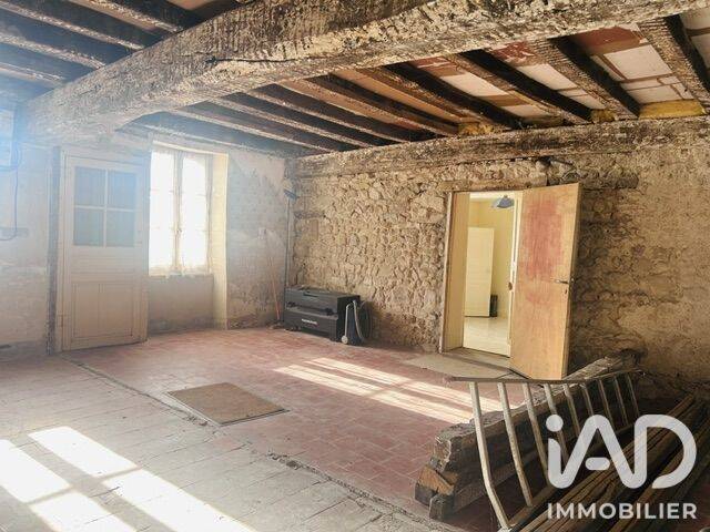 Maison 3 pièces 96 m² · à Saint-Victor · 96 m² · 36 000 €