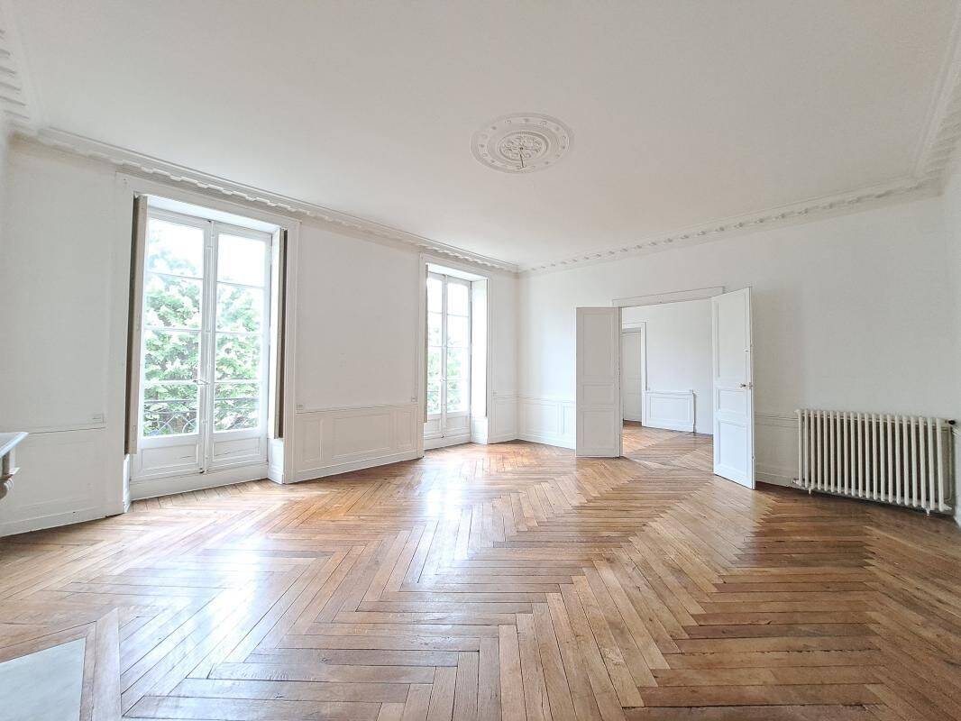 Appartement 4 pièces 140 m² · à Nantes · 140 m² · 1 439 €/mois