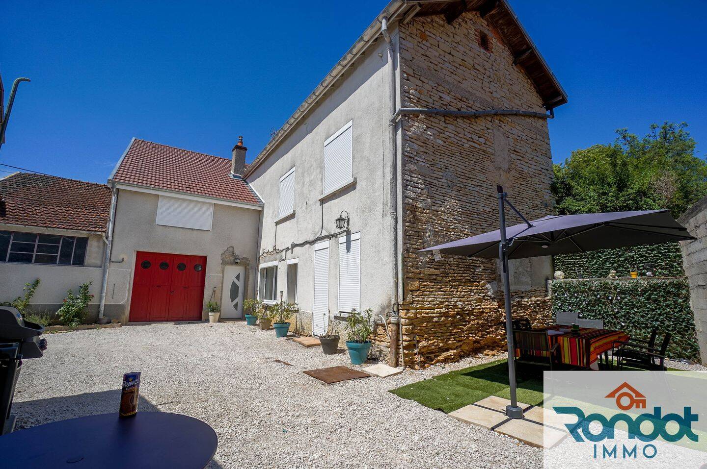 Maison 5 pièces 137 m² · à Selongey · 137 m² · 200 000 €