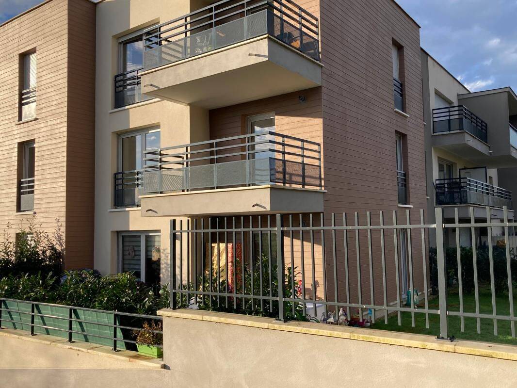 Appartement 2 pièces 44 m² · à Crécy-la-Chapelle · 44 m² · 854 €/mois
