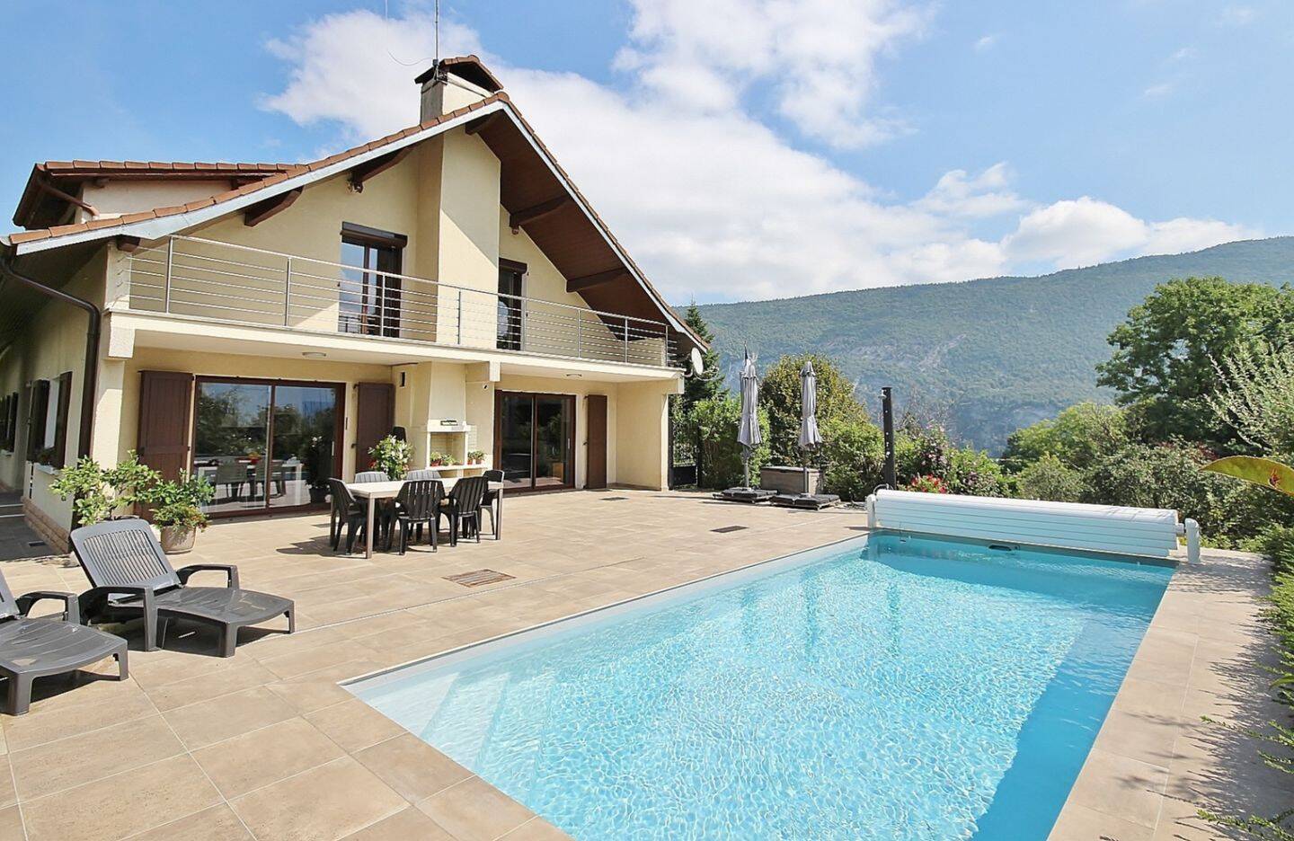 Maison 7 pièces 220 m² · à Novalaise · 220 m² · 695 000 €