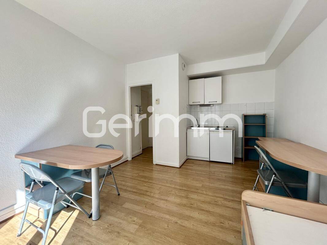 Appartement 1 pièce 19 m² · à Grenoble · 19 m² · 439 €/mois