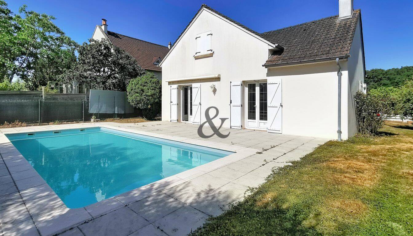 Maison 4 pièces 101 m² · à Joué-lès-Tours · 101 m² · 1 400 €