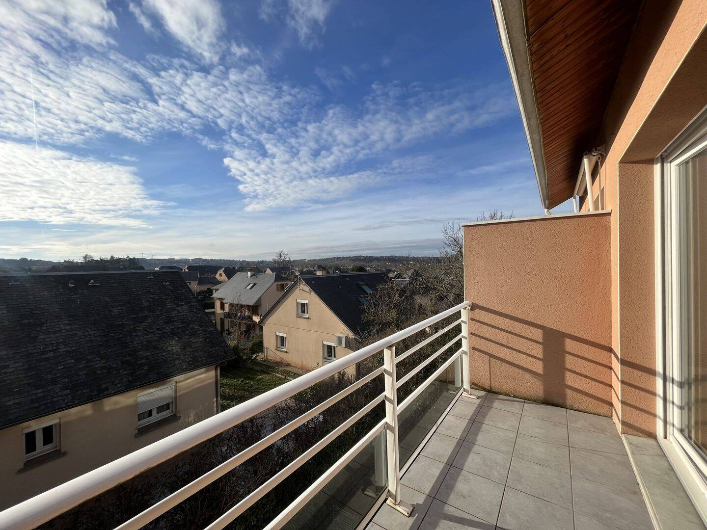 Appartement 1 pièce 23 m² · à Onet-le-Château · 23,2 m² · 330 €