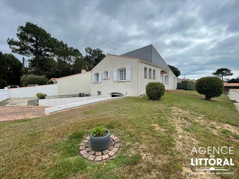 Maison à vendre 307 400 € 3 pièces 2 chambres 88 m² 652 m² de terrain Saint Jean de Monts 85160
