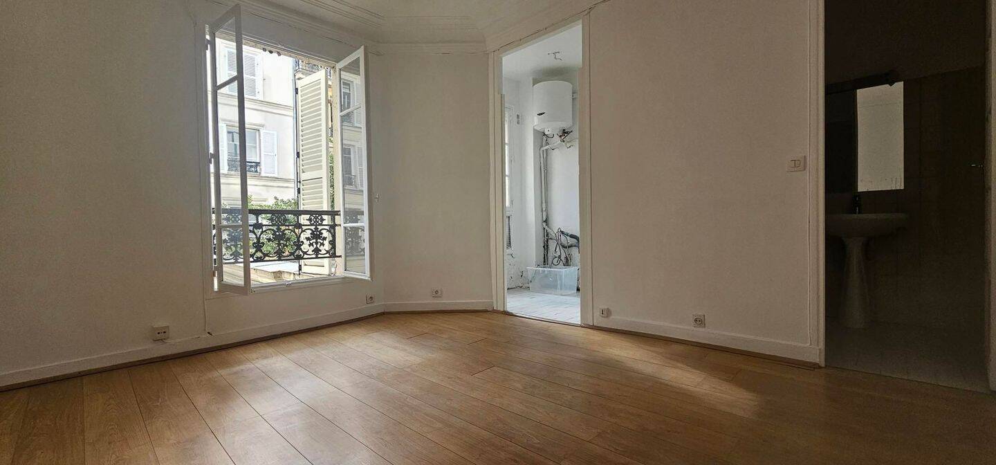 Appartement 1 pièce 18 m² · à Paris 17ème Arrondissement · 17,8 m² · 220 000 €