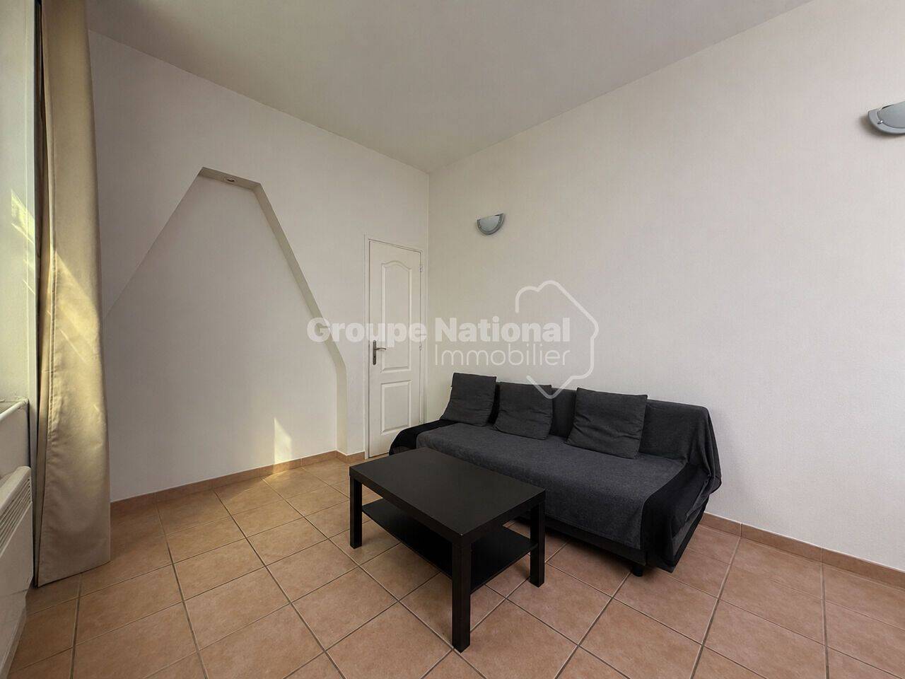 Appartement 1 pièce 20 m² · à Salon-de-Provence · 20 m² · 472 €