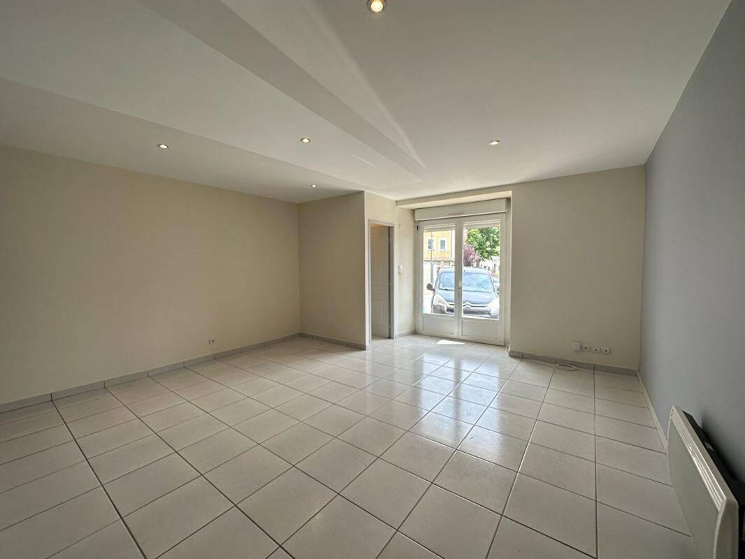 Maison 2 pièces 55 m² · à Ruoms · 55,2 m² · 460 €