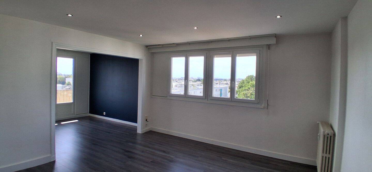Appartement 4 pièces 73 m² · à Lanester · 73 m² · 980 €/mois