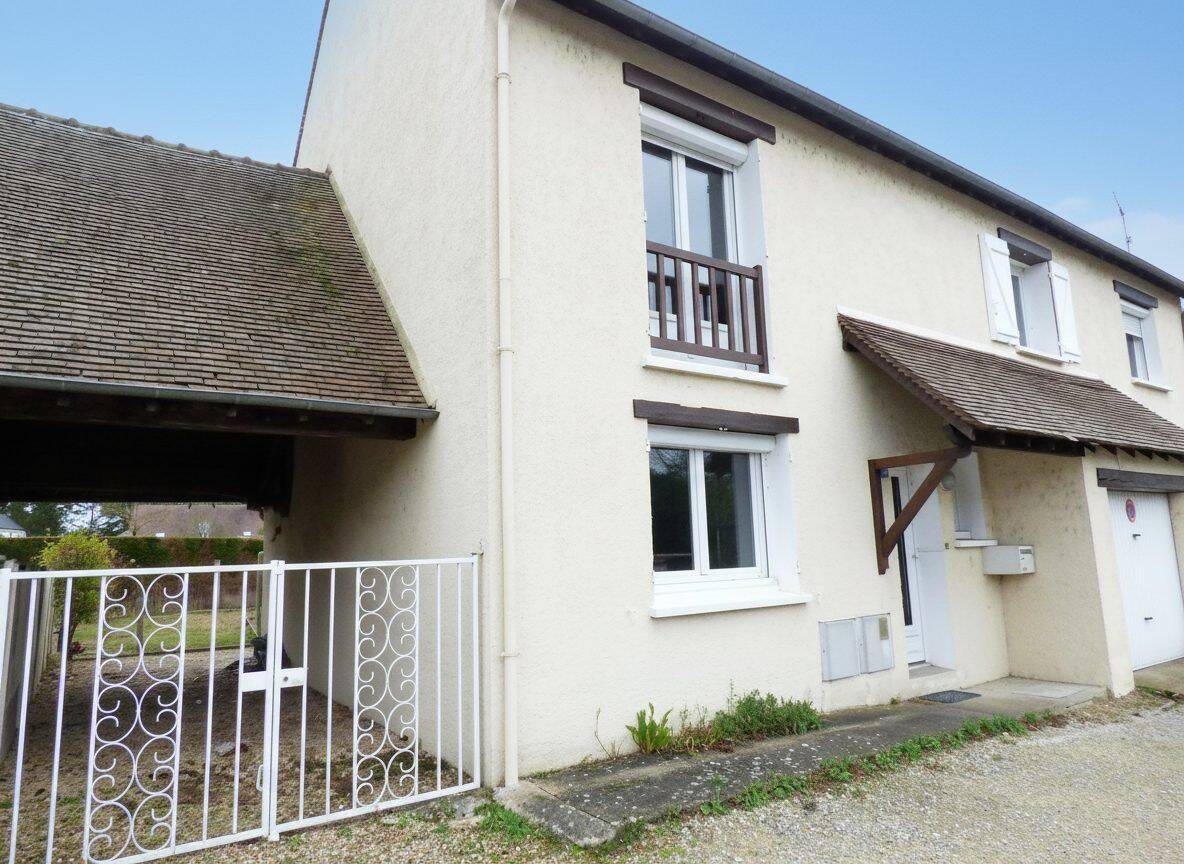 Maison 4 pièces 100 m² · à Châteauneuf-sur-Loire · 100 m² · 710 €/mois