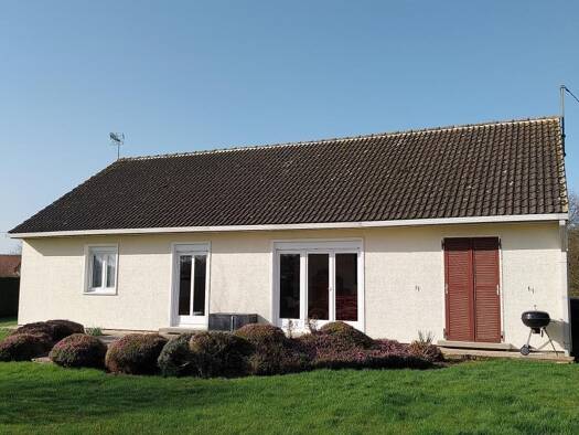 Maison de plain-pied à vendre 190 000 € 4 pièces 3 chambres 94 m² 1 439 m² de terrain Ambrines 62127