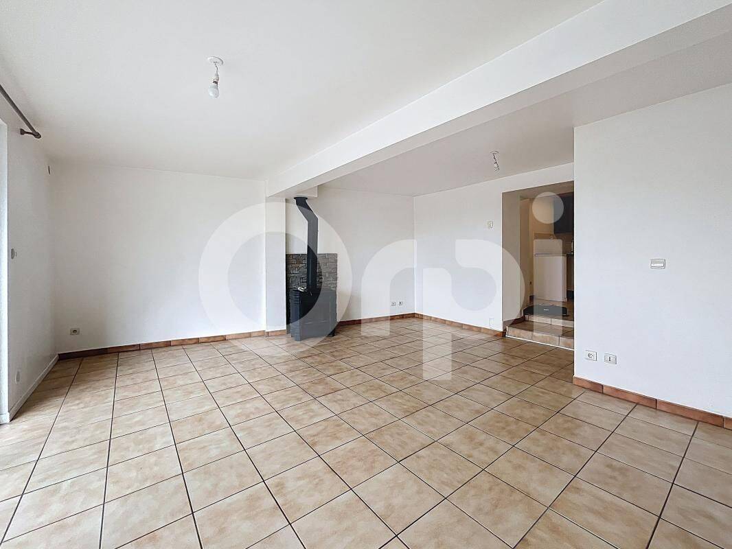 Maison 4 pièces 92 m² · à Ussac · 92,2 m² · 790 €