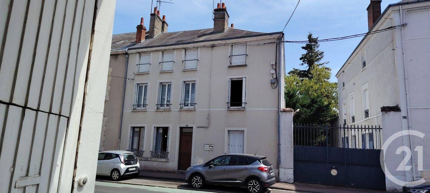 Maison 7 pièces 224 m² · à Pithiviers · 224 m² · 170 000 €