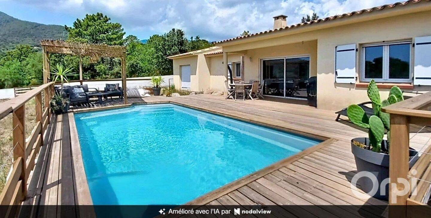 Maison 4 pièces 142 m² · à Porto-Vecchio · 142 m² · 749 000 €