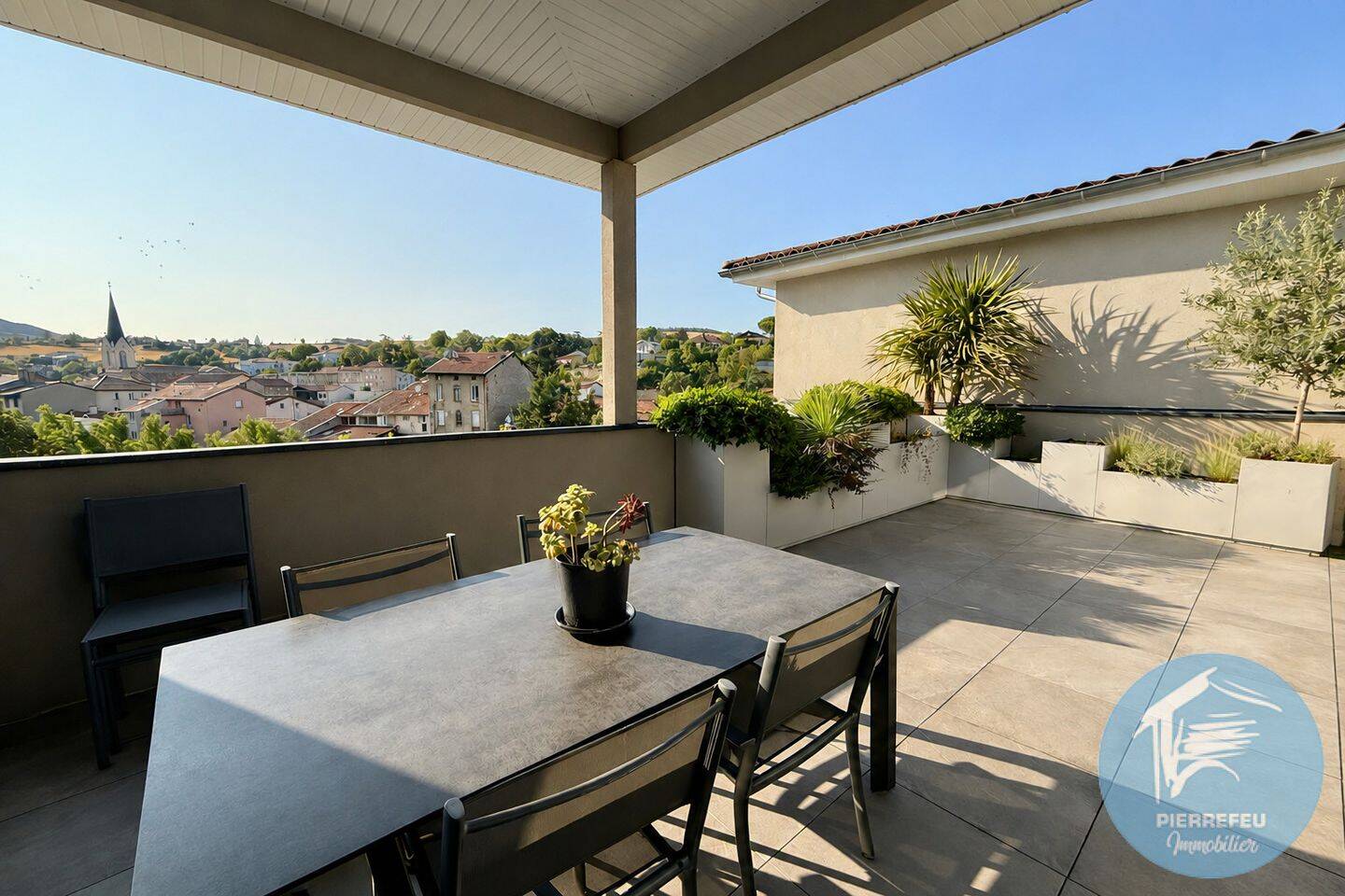 Appartement 4 pièces 101 m² · à Vindry-sur-Turdine · 100,8 m² · 345 000 €