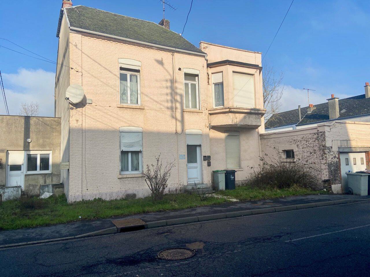 Maison 11 pièces 195 m² · à Louvroil · 195 m² · 96 750 €