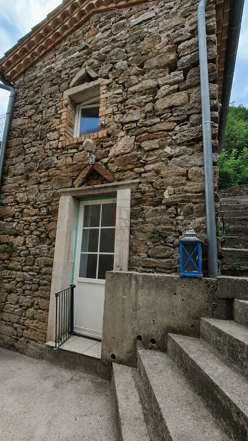 Maison 8 pièces 175 m² · à La Vernarède · 175 m² · 209 000 €