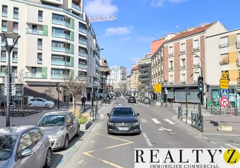 Boutique à louer 2 817 € 2 pièces Lepine-Binet Bois Colombes 92270