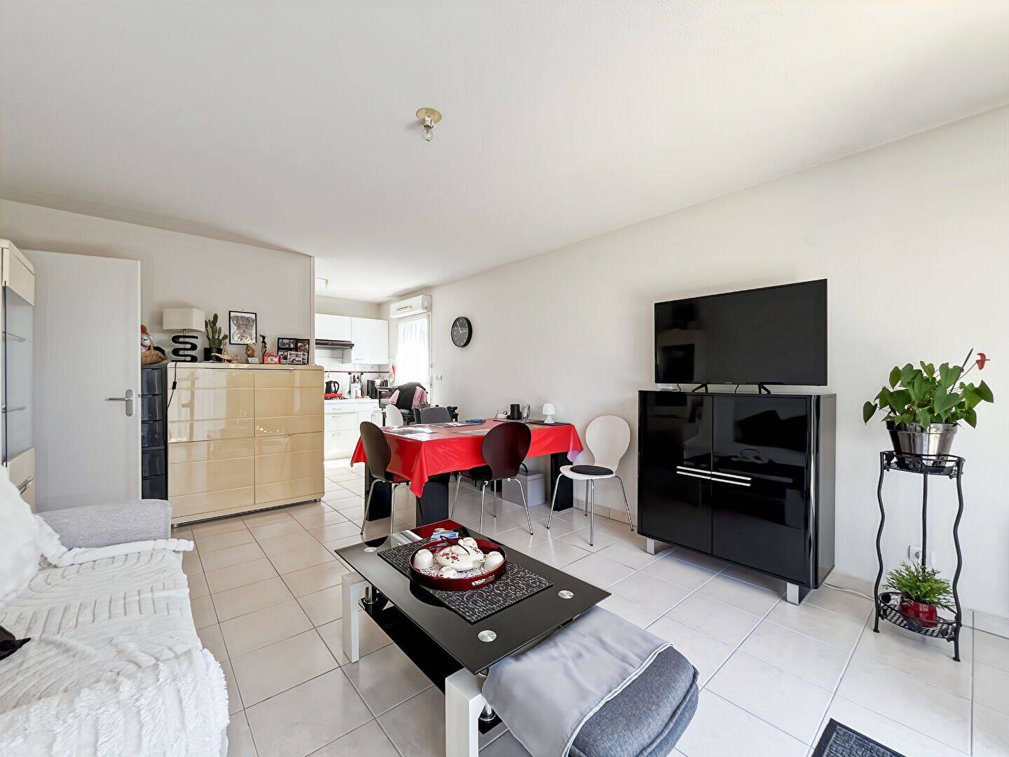 Appartement 2 pièces 48 m² · à Saint-Aubin-de-Médoc · 48,3 m² · 141 000 €