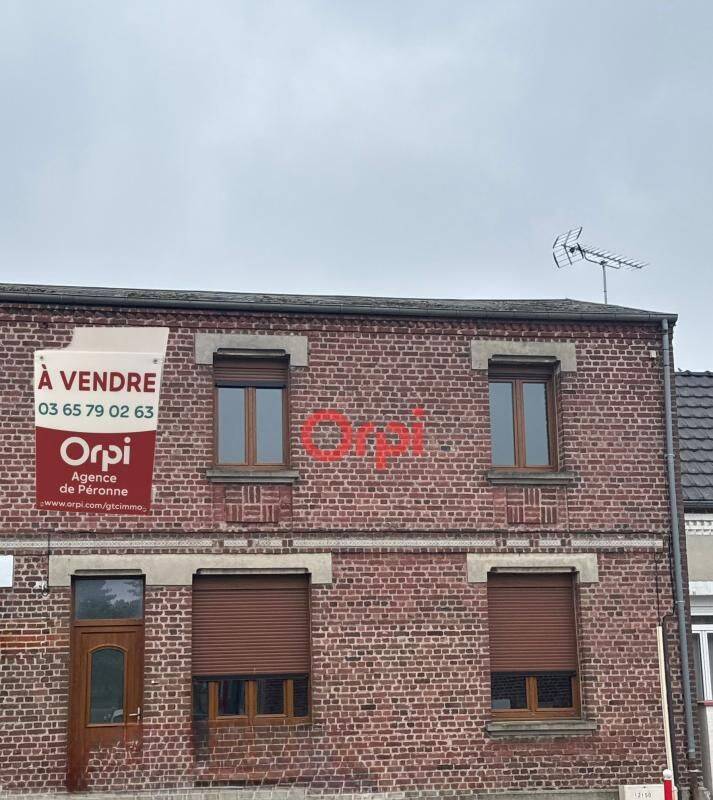Maison 4 pièces 90 m² · à Chaulnes · 90 m² · 109 000 €