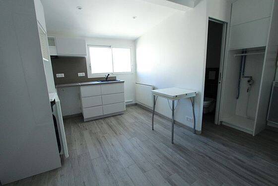 Appartement 1 pièce 16 m² · à Paris 16ème Arrondissement · 16 m² · 825 €/mois