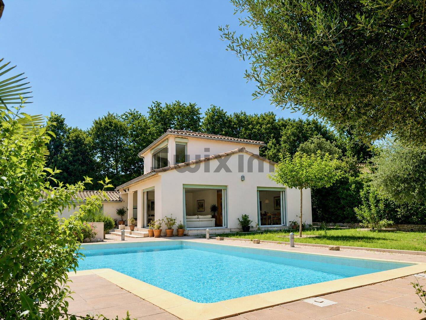 Maison 8 pièces 180 m² · à Uzès · 180 m² · 625 000 €