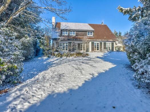 Maison à vendre 730 000 € 9 pièces 5 chambres 230 m² 1 053 m² de terrain Chavenay 78450