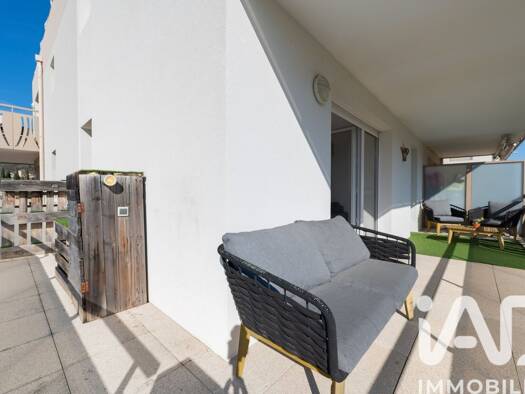 Appartement à vendre 290 000 € 3 pièces 2 chambres 58 m² Étage 2/3 Les Ecarts-Village-Plans de Carros Carros 06510