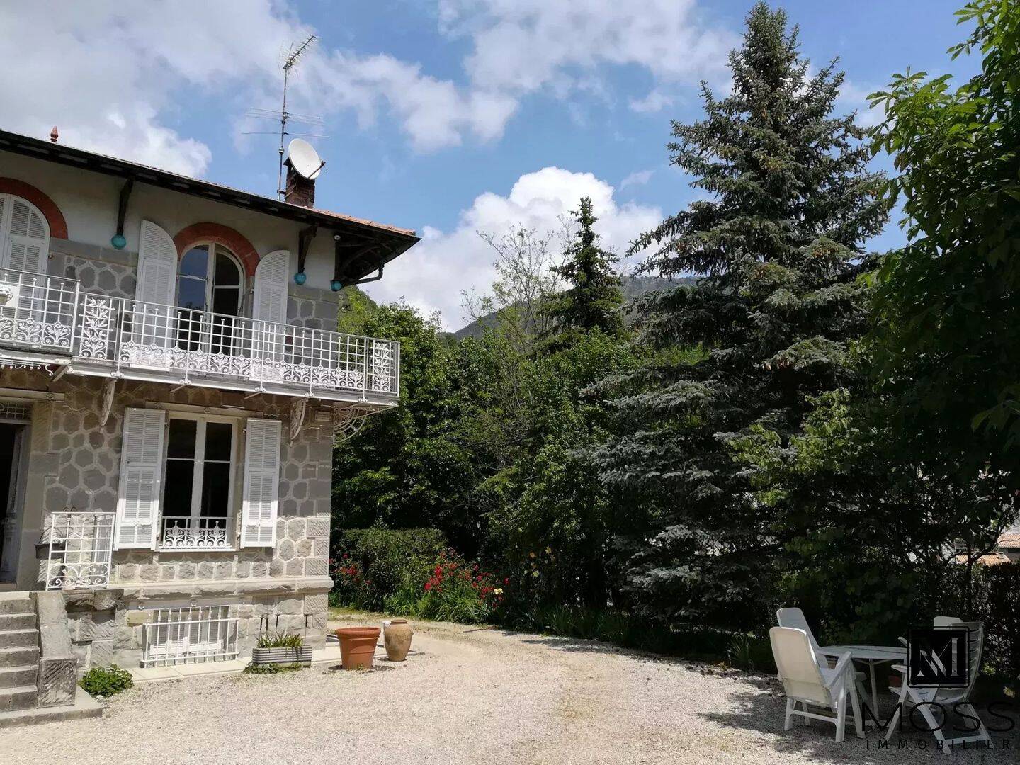 Maison 6 pièces 169 m² · à Lucéram · 169 m² · 650 000 €