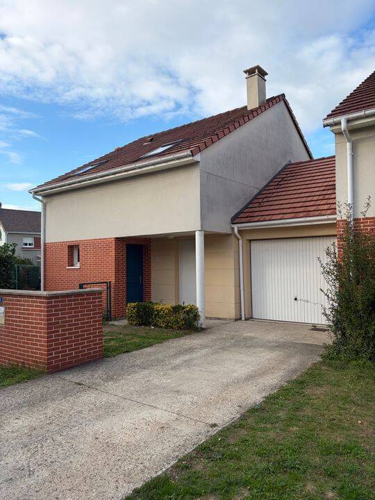 Maison 4 pièces 95 m² · à Le Grand-Quevilly · 95 m² · 1 080 €/mois