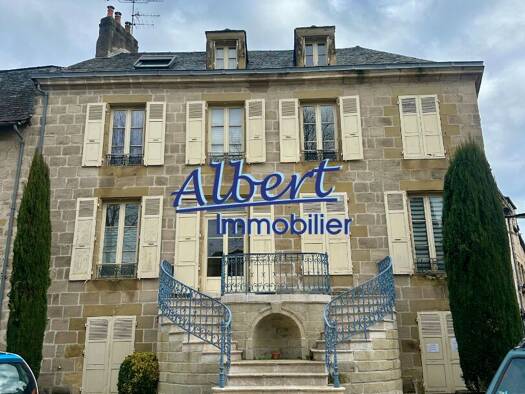 Immeuble à vendre 429 000 € 193,3 m² Arsonval Brive-la-Gaillarde 19100