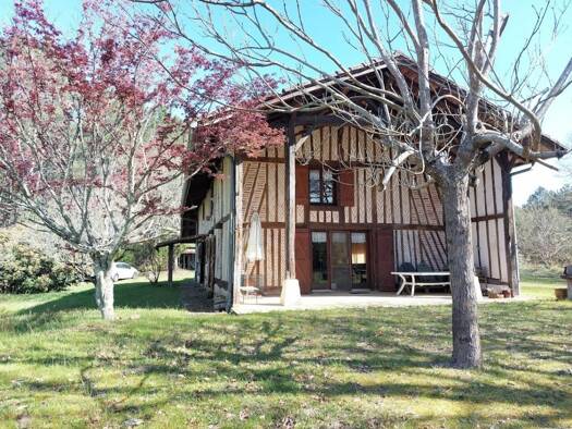 Maison à vendre 719 000 € 6 pièces 3 chambres 180 m² 12 586 m² de terrain Azur 40140