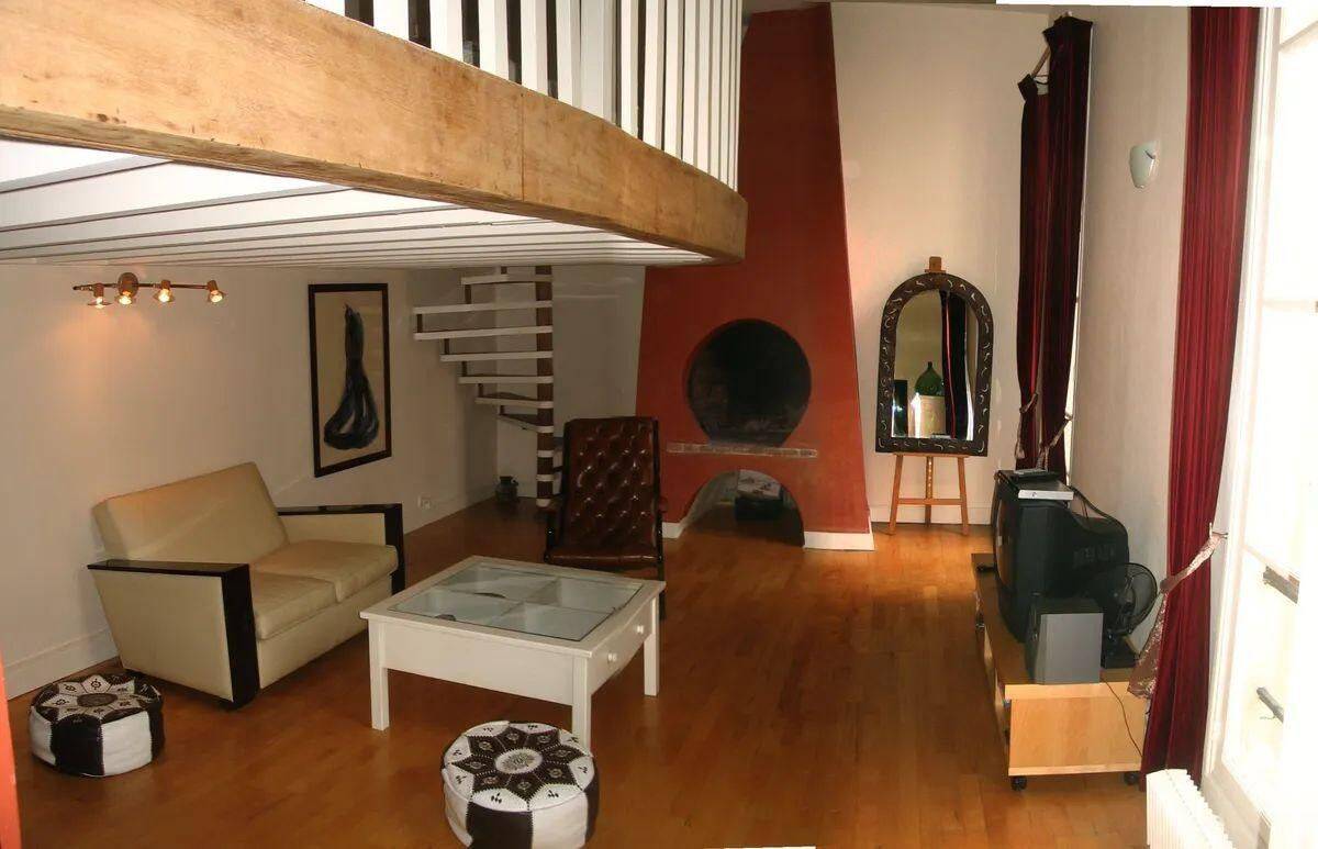 Appartement 2 pièces 35 m² · à Paris 4ème Arrondissement · 35 m² · 1 600 €/mois