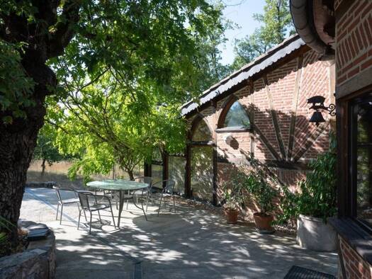 Maison à vendre 449 000 € 9 pièces 4 chambres 230 m² 84 000 m² de terrain Saint-Pantaléon 46800