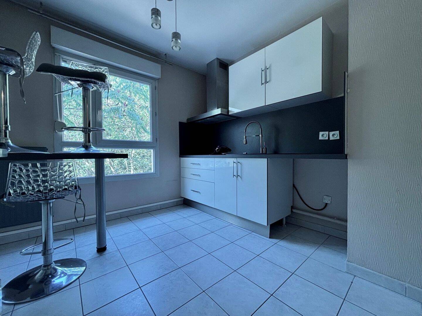 Appartement 2 pièces 54 m² · à Grenoble · 54,2 m² · 695 €/mois