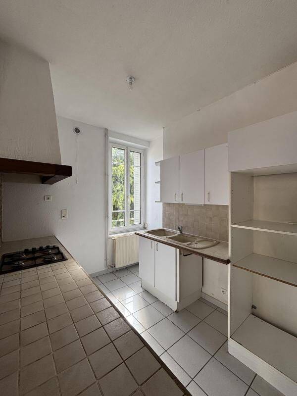 Appartement 2 pièces 60 m² · à Chalon-sur-Saône · 60 m² · 600 €