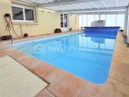 Maison de plain-pied à vendre 420 000 € 6 pièces 3 chambres 140 m² Genech 59242