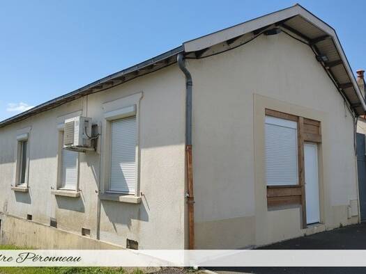 Maison à vendre 346 500 € 4 pièces 2 chambres 95 m² 330 m² de terrain Zone Activité Aytré 17440