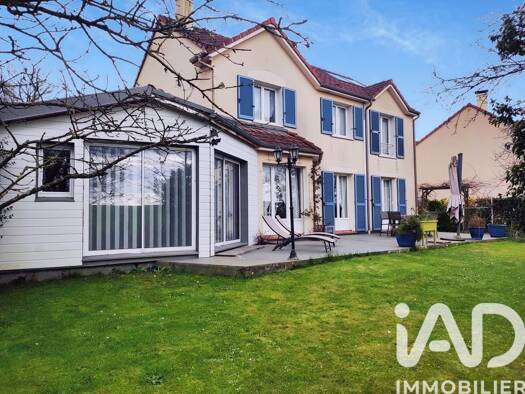 Maison à vendre 549 000 € 8 pièces 6 chambres 158 m² 979 m² de terrain Puiseux-en-France 95380