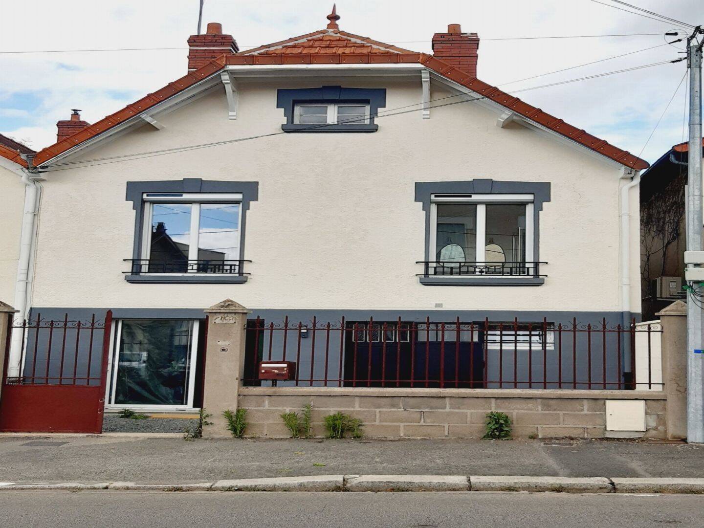 Maison 4 pièces 90 m² · à Nevers · 90 m² · 1 300 €